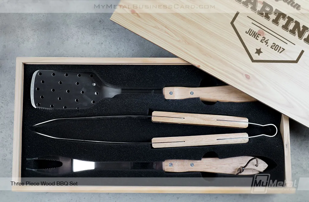 Wood-BBQ-Set-In-Wooden-Box-Inside-View