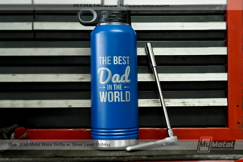 Blue-Best-Dad-in-the-Wordl-Custom-Etched-Metal-Water-Bottle-32-oz